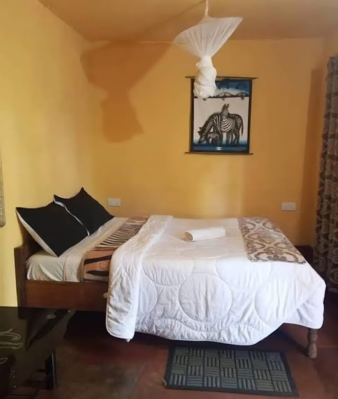 A warm en-suite room